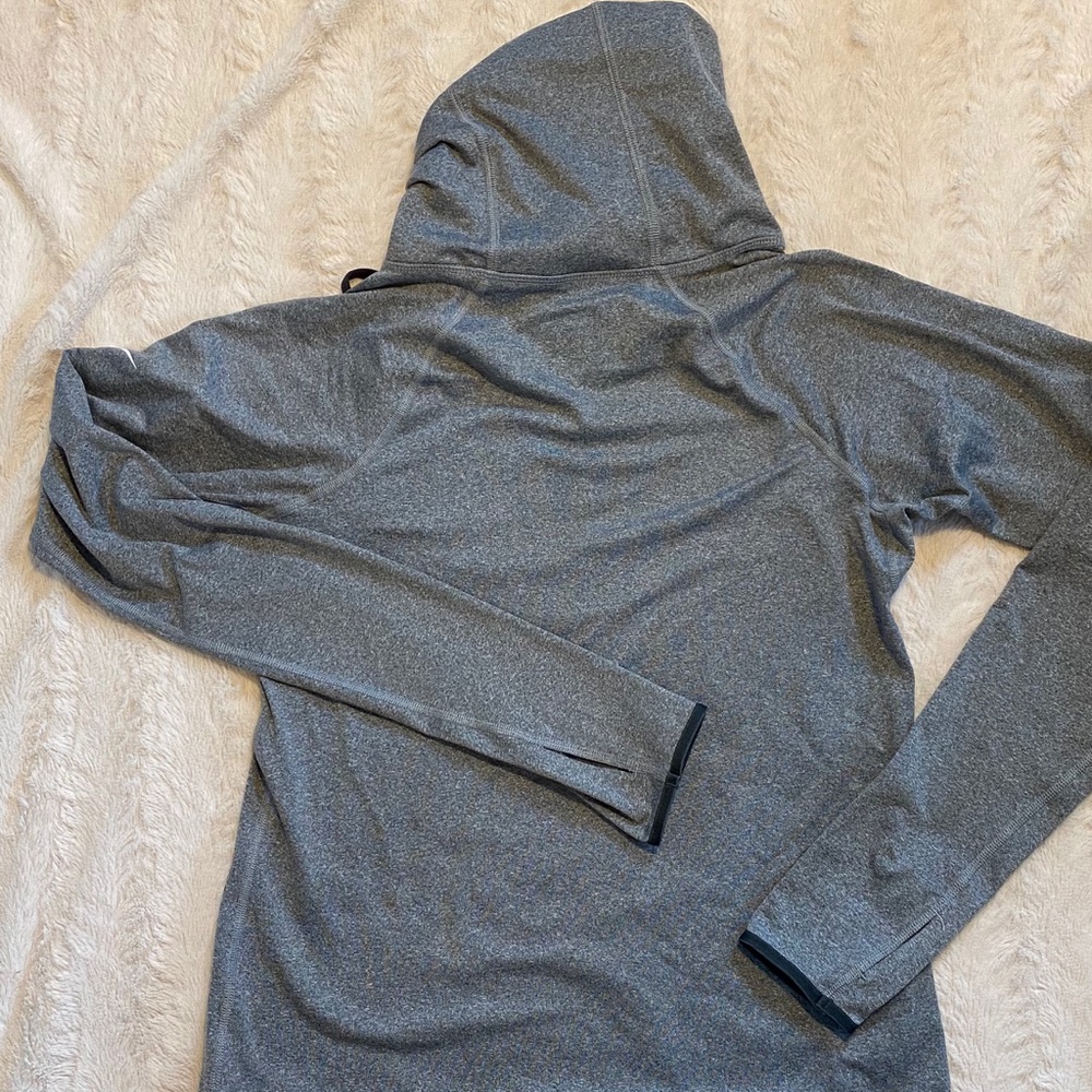 Nike pullover - Picture 2 of 7